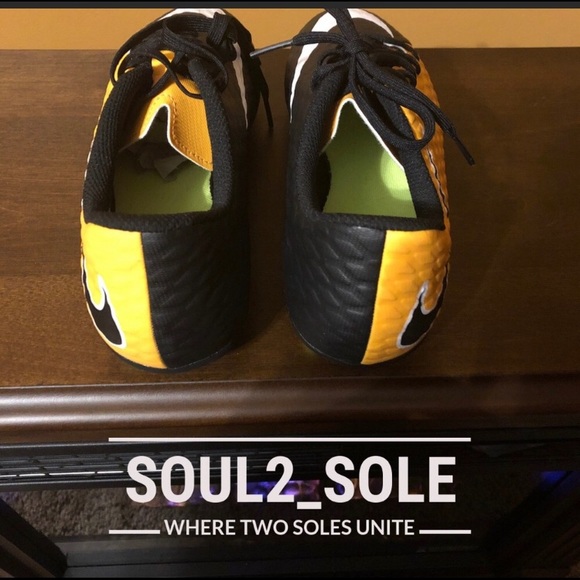 Nike Hypervenom Phade III Sz 4.5Y Soccer Black - Picture 3 of 6